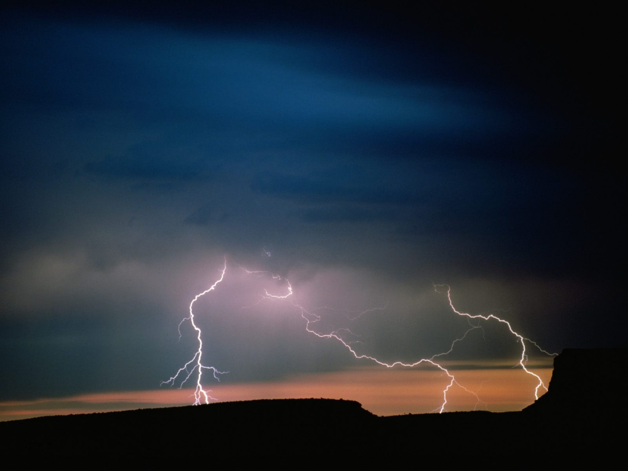 Unstable Atmosphere, Arizona      ID 27